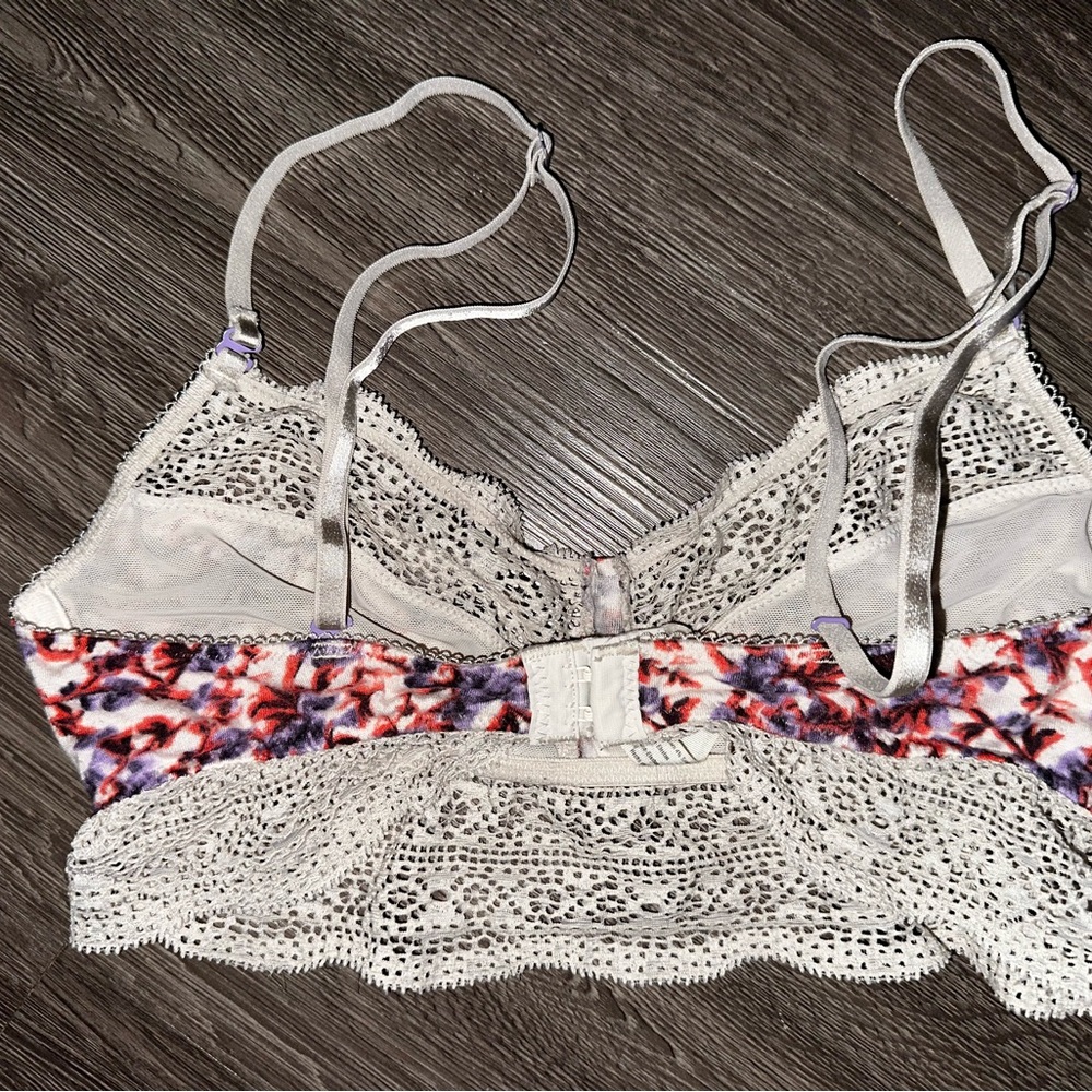 Free People Floral Lace Bralette - Picture 2 of 11